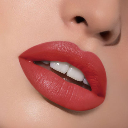 Matte Liquid Lipstick - 6 Crimson